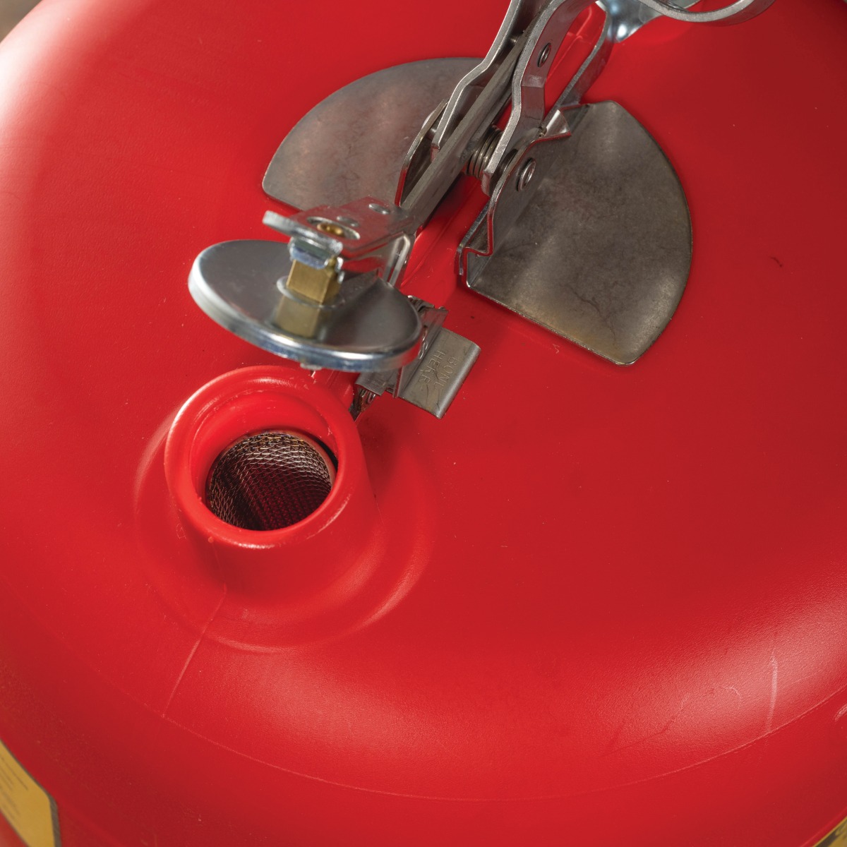 5 Gallon Plastic Safety Can, with Stainless Steel Piston Pump, Red